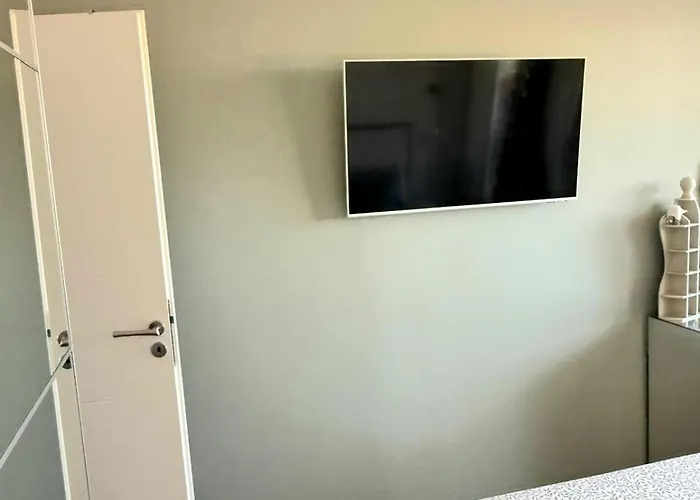 L'eden Sublime T3 De 70m 2 -terrasse Parking - 2 Pas De La *